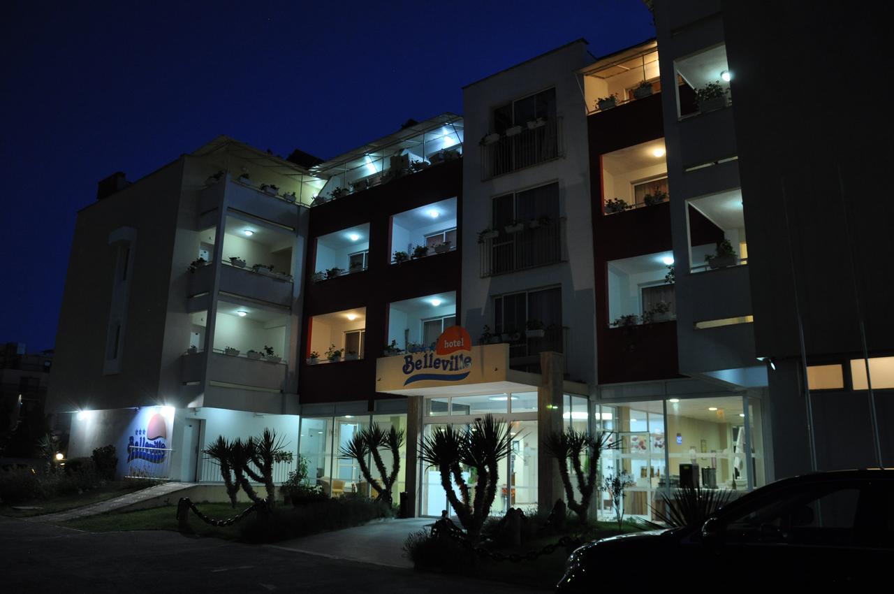 Hotel Belleville Pantai Sunny Bagian luar foto